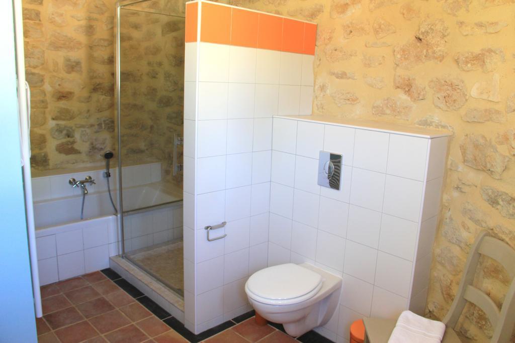 Hollyoaks Estate Hotel Saint-Pons-la-Calm Pokój zdjęcie