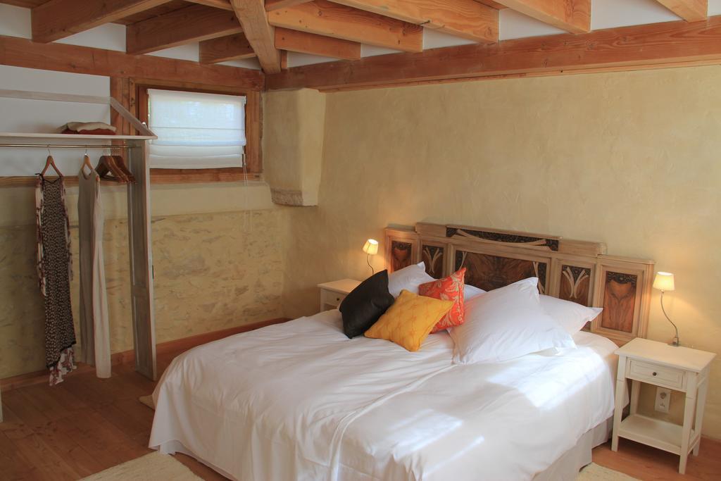 Hollyoaks Estate Hotel Saint-Pons-la-Calm Pokój zdjęcie